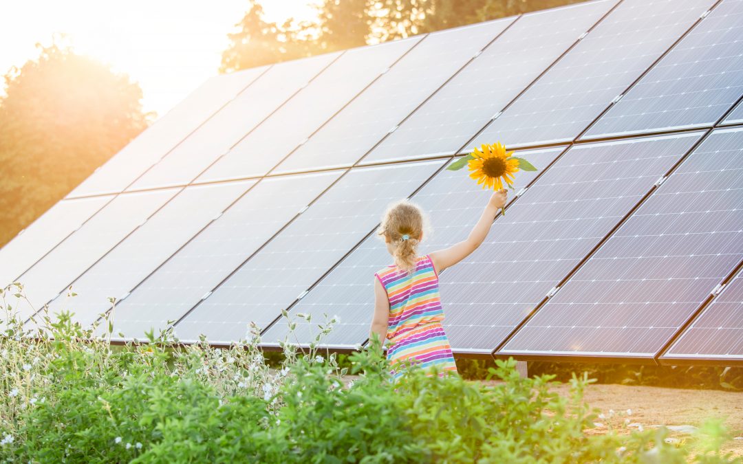 What Are the Benefits of Going Solar?