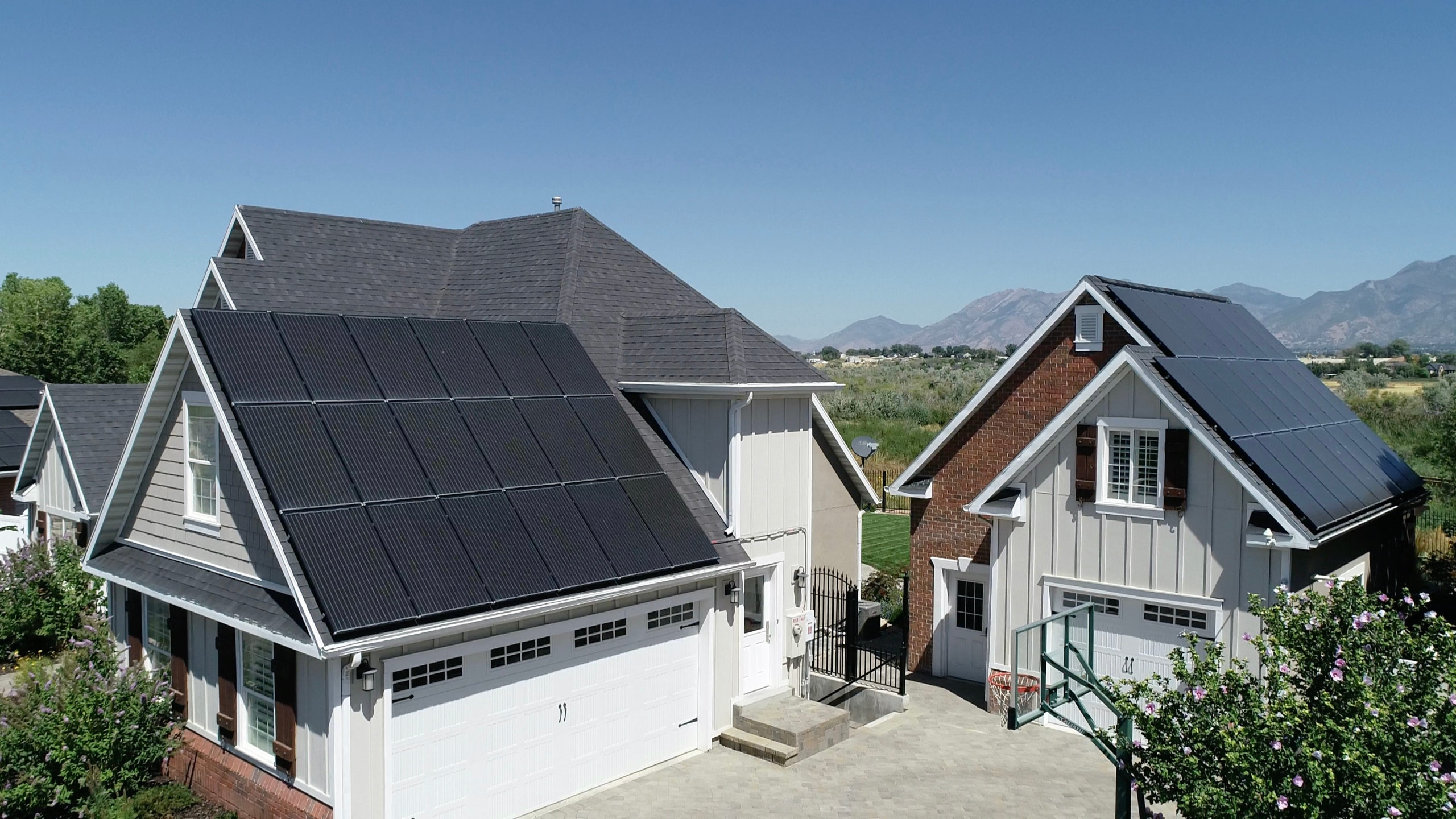 How Solar Panels Can Help Homeowners Save BIG in the Long Run