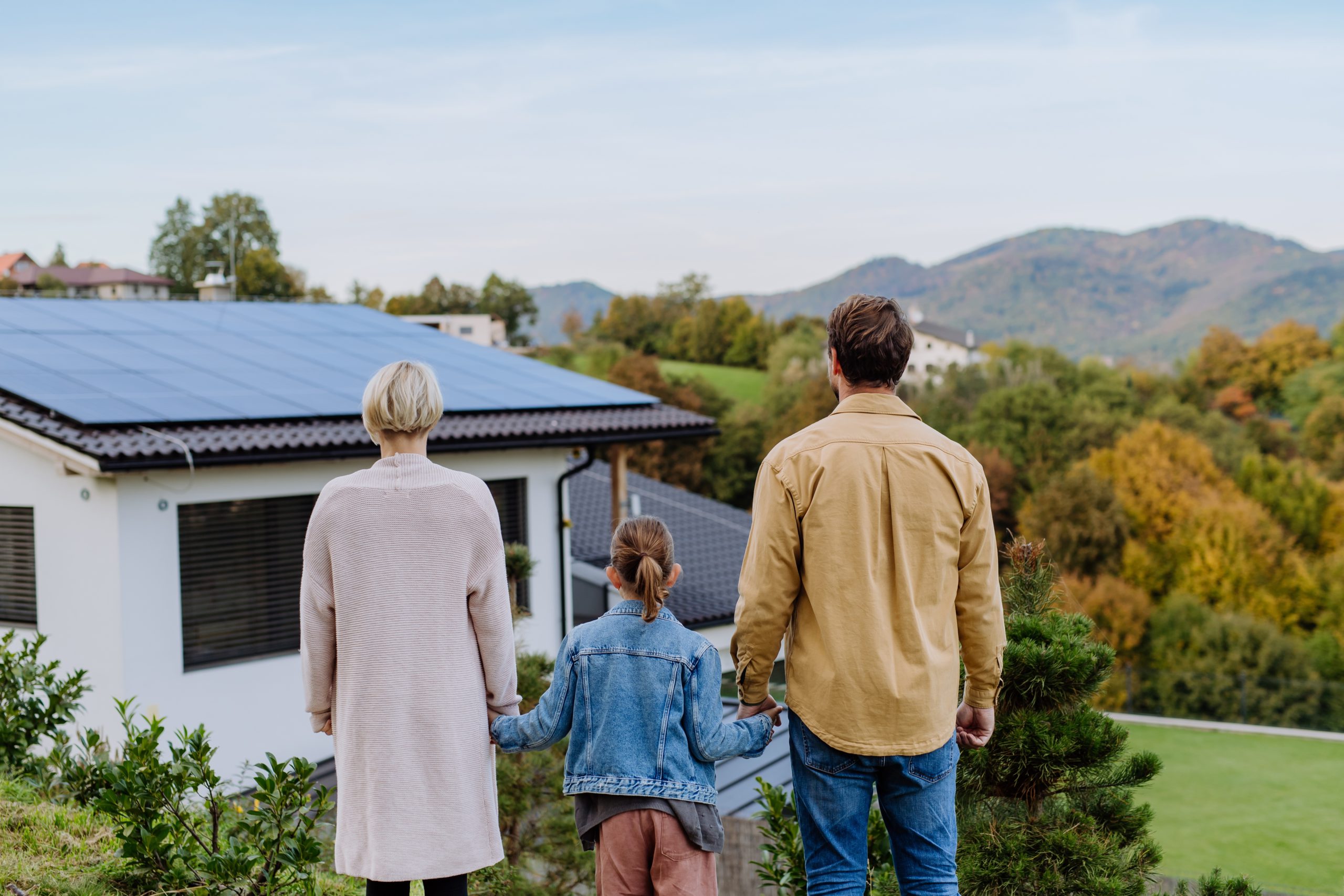 Harnessing Solar Power: A Bright Solution for Homeowners